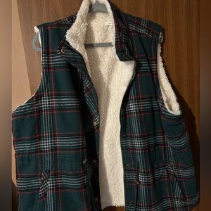 Womens plus Sherpa Vest